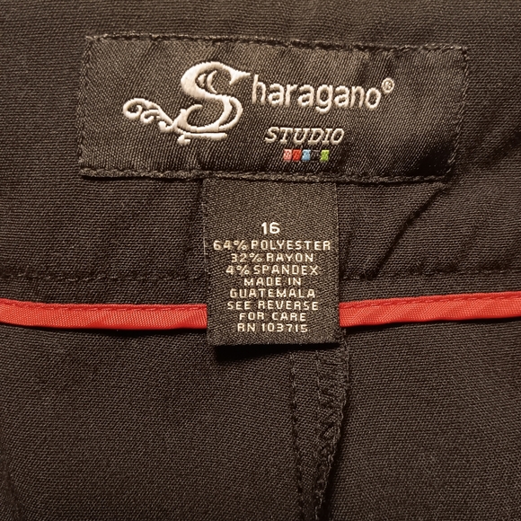 Capri's - Picture 4 of 5